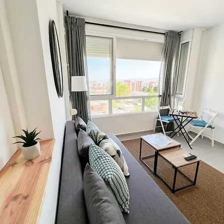 Ferienwohnung Elegant 1Bdr Bright Flat With Pool Torremolinos Exterior foto