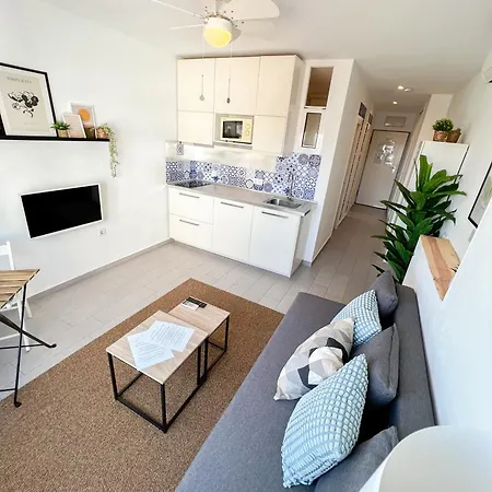 Ferienwohnung Elegant 1Bdr Bright Flat With Pool Torremolinos Exterior foto